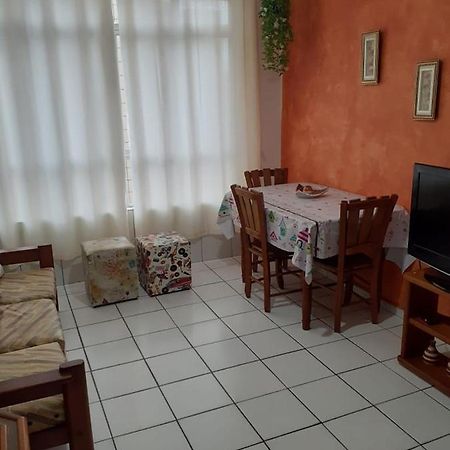 Apartamento Para Temporada Гуаружа Екстер'єр фото