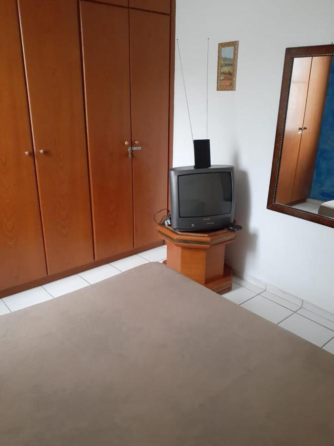 Apartamento Para Temporada Гуаружа Екстер'єр фото
